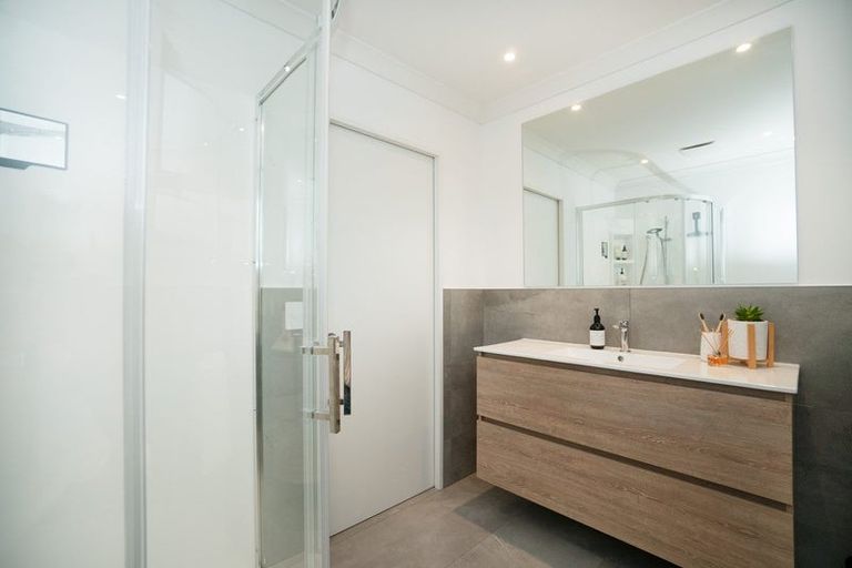 Photo of property in 7 Sovereign Court, West End, Palmerston North, 4410