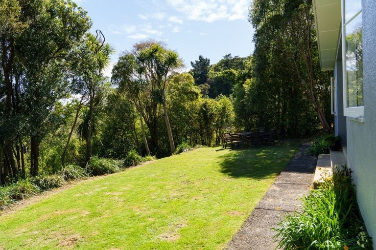 Photo of property in 10 Crescent Street, Purakaunui, Port Chalmers, 9081