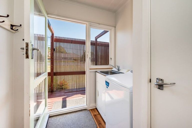 Photo of property in 4 Rimu Street, Waikanae, 5036