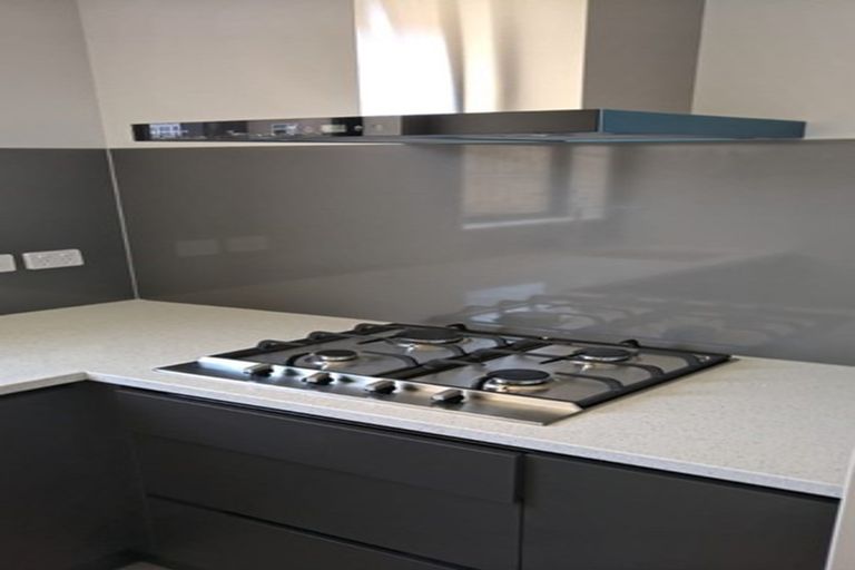 Photo of property in 2 Nanleen Rise, Manurewa, Auckland, 2105