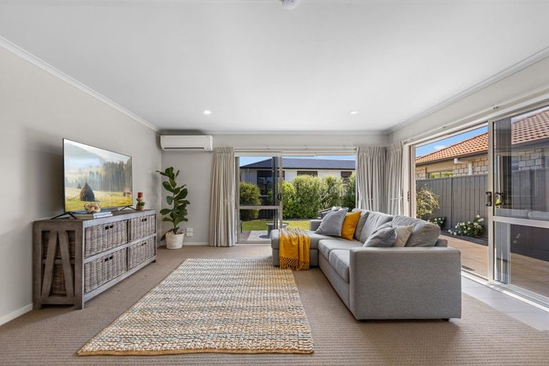 Photo of property in 34 Popata Close, Papamoa Beach, Papamoa, 3118