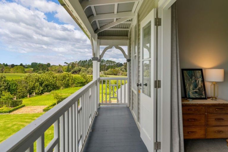 Photo of property in 111 Wharf Road, Clarks Beach, Pukekohe, 2679
