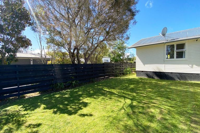 Photo of property in 93 Edgewater Drive, Pakuranga, Auckland, 2010