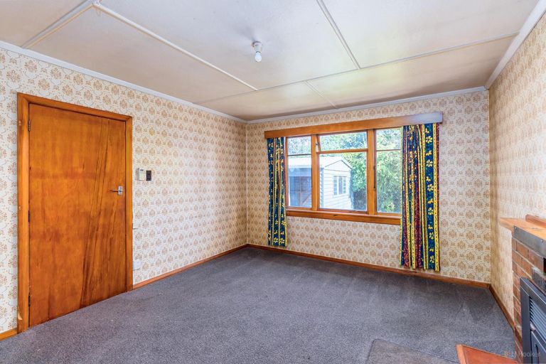 Photo of property in 6 Parsonage Road, Waimate, 7924