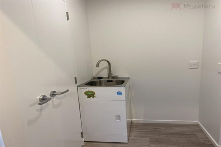 Photo of property in 128 North Avon Road, Richmond, Christchurch, 8013