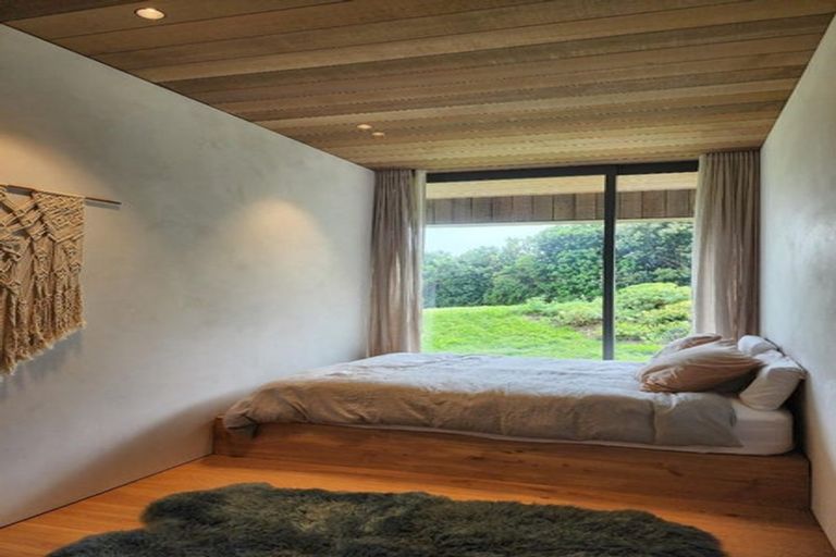 Photo of property in 20 Washer Road, Omata, New Plymouth, 4374