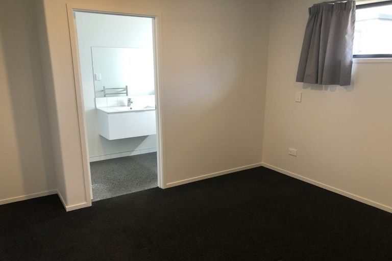 Photo of property in 9 Kahuparere Crescent, Pyes Pa, Tauranga, 3112