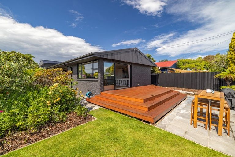 Photo of property in 190 Estuary Road, South New Brighton, Christchurch, 8062