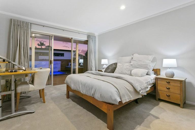 Photo of property in 10a Marama Street, Castor Bay, Auckland, 0620