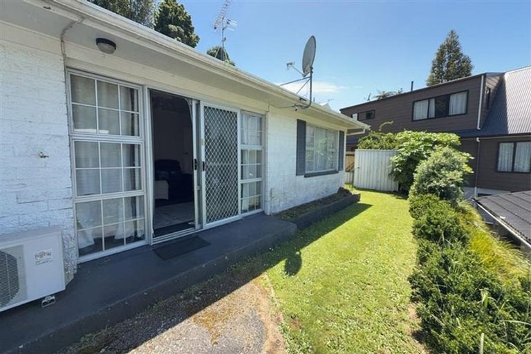 Photo of property in 2/51 Maratahu Street, Westown, New Plymouth, 4310