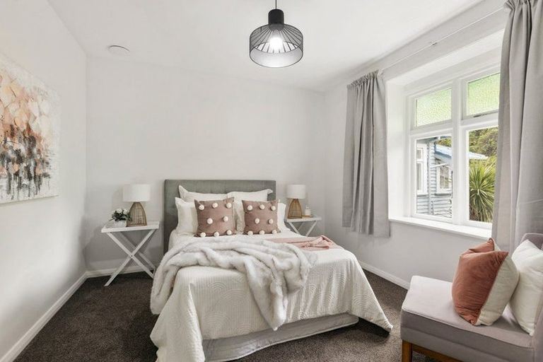 Photo of property in 213 Aro Street, Aro Valley, Wellington, 6021