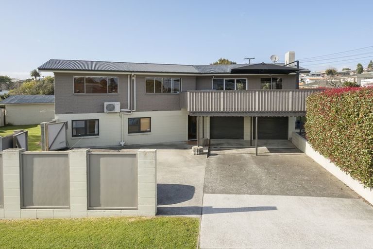Photo of property in 2 Sharyn Place, Brookfield, Tauranga, 3110