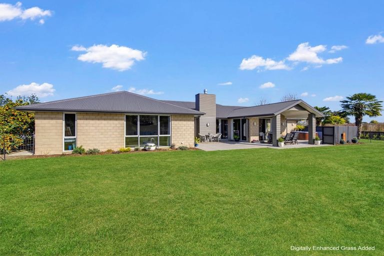 Photo of property in 28 Stockmans Road, Morrinsville, 3371
