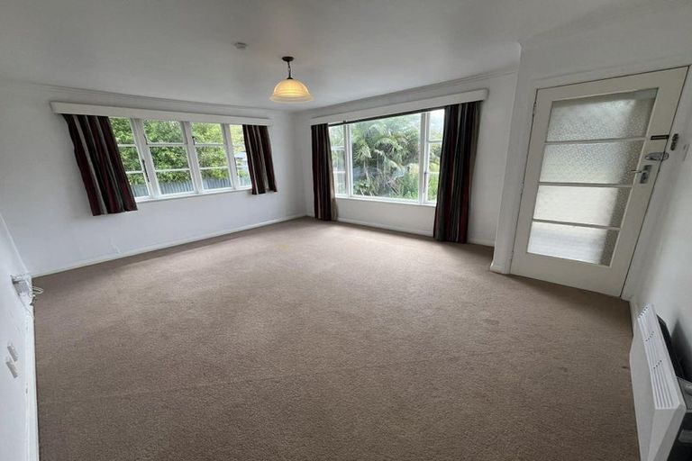 Photo of property in 11a Thynne Street, Foxton, 4814