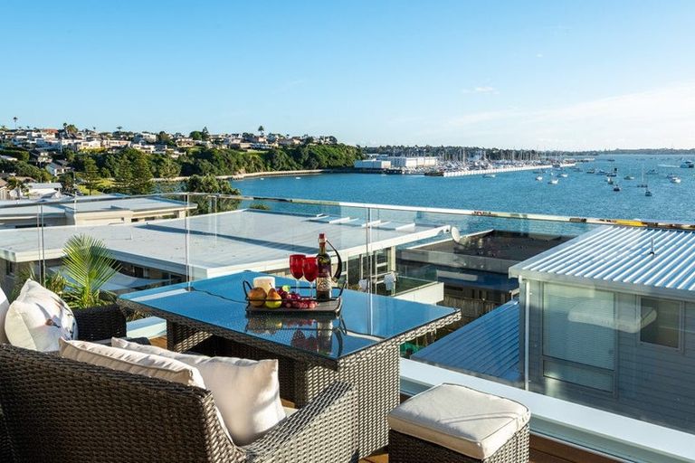 Photo of property in 67c The Parade, Bucklands Beach, Auckland, 2012