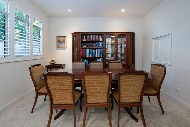 Photo of property in 3/284 Lake Road, Hauraki, Auckland, 0622