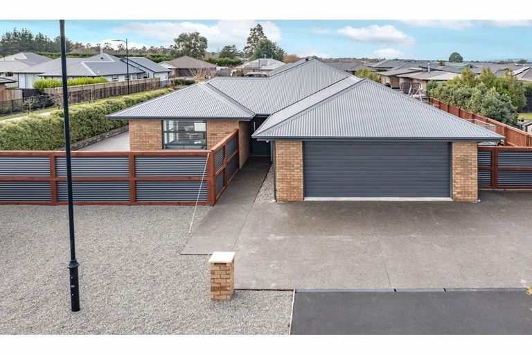 Photo of property in 10 Rhyolite Court, Rolleston, 7614