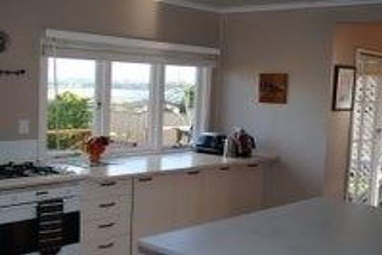 Photo of property in 70 Mclarin Road, Glenbrook, Waiuku, 2681