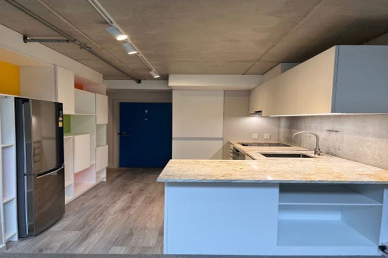 Photo of property in Ink'd, 19 Pirie Street, Mount Victoria, Wellington, 6011