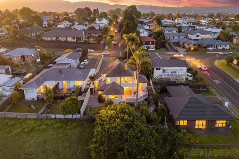 Photo of property in 48 Oxford Street, Te Puke, 3119