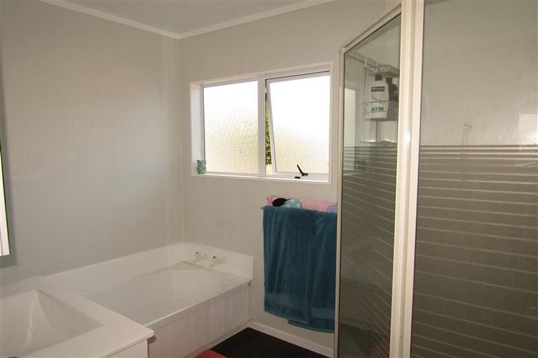 Photo of property in 1/11 Totara Street, Trentham, Upper Hutt, 5018
