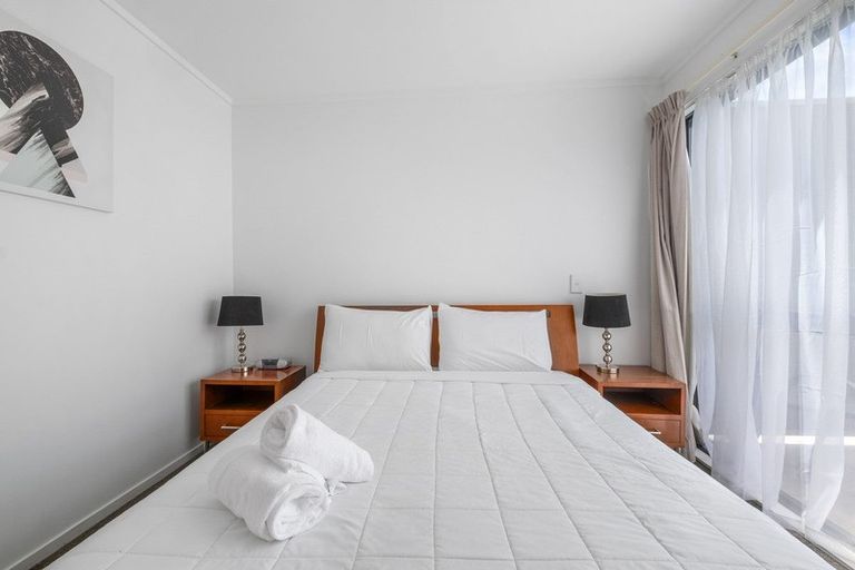 Photo of property in Atlas Apartments, 17/49 Maunganui Road, Mount Maunganui, 3116