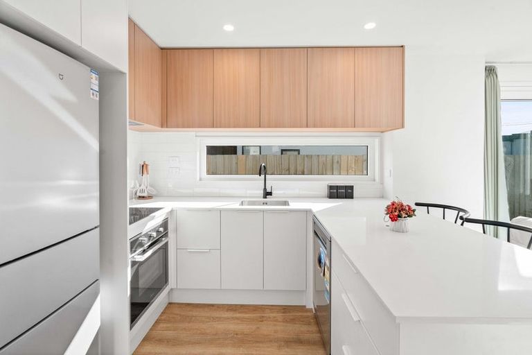 Photo of property in 1/61 Waltham Road, Sydenham, Christchurch, 8023