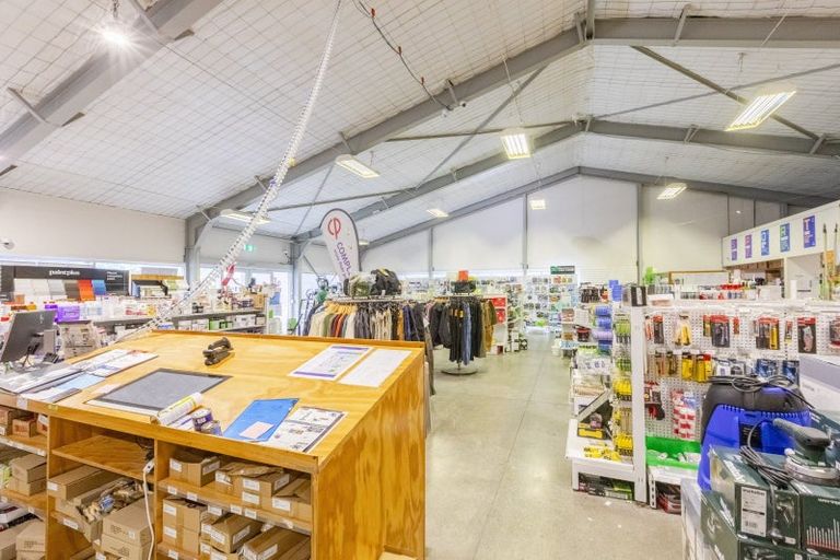 Photo of property in Harrison Street East, Featherston, 5710