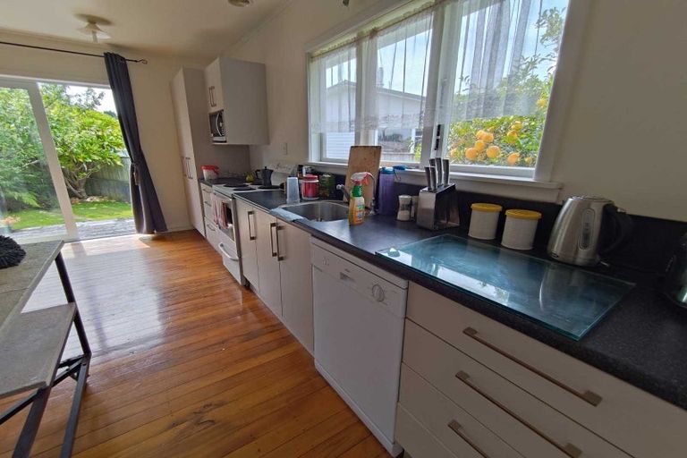 Photo of property in 260 Frankley Road, Ferndale, New Plymouth, 4310