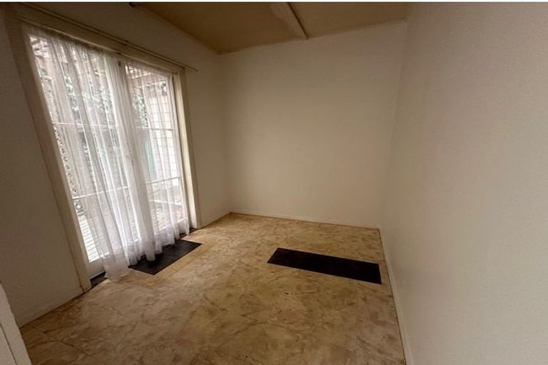 Photo of property in 3 Lincoln Road, Bluff Hill, Napier, 4110