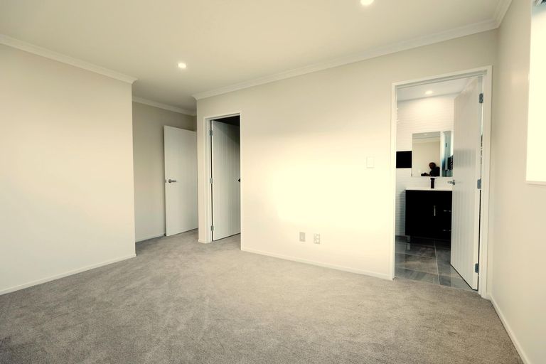 Photo of property in 173a Gray Avenue, Papatoetoe, Auckland, 2024
