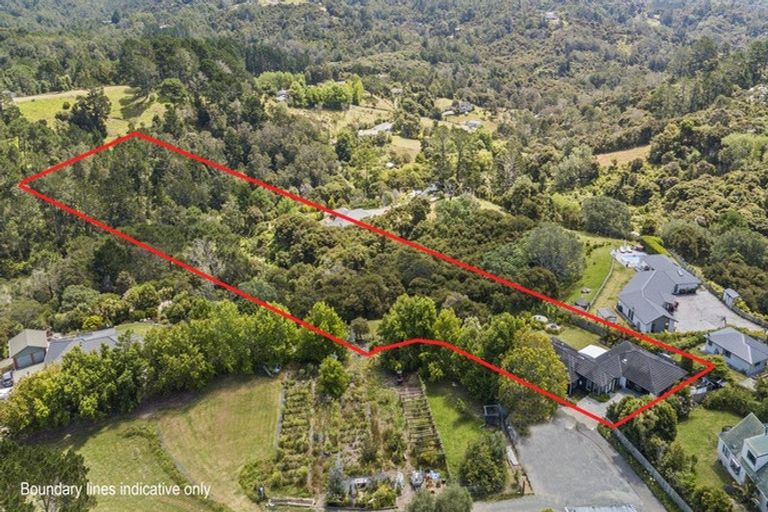 Photo of property in 1154a East Coast Road, Redvale, Auckland, 0794