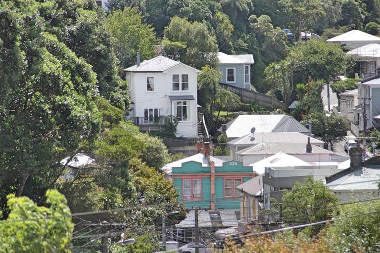Photo of property in 4 Essex Street, Aro Valley, Wellington, 6021