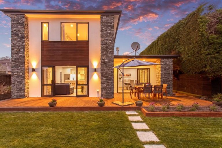 Photo of property in 447 Ilam Road, Bryndwr, Christchurch, 8052