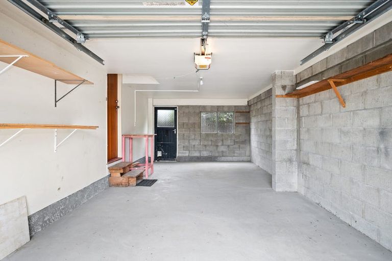 Photo of property in 1/1 Farnborough Street, Aranui, Christchurch, 8061