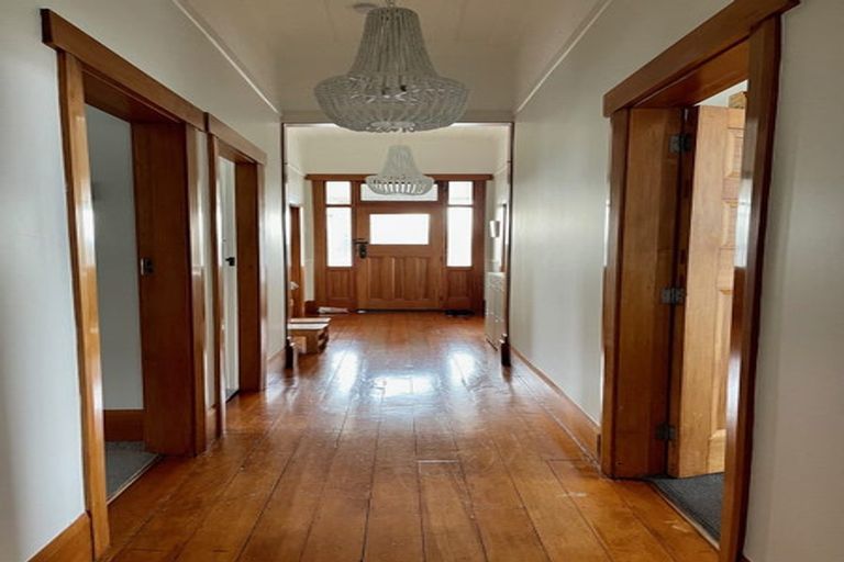 Photo of property in 32 Edward Street, Richmond, 7020