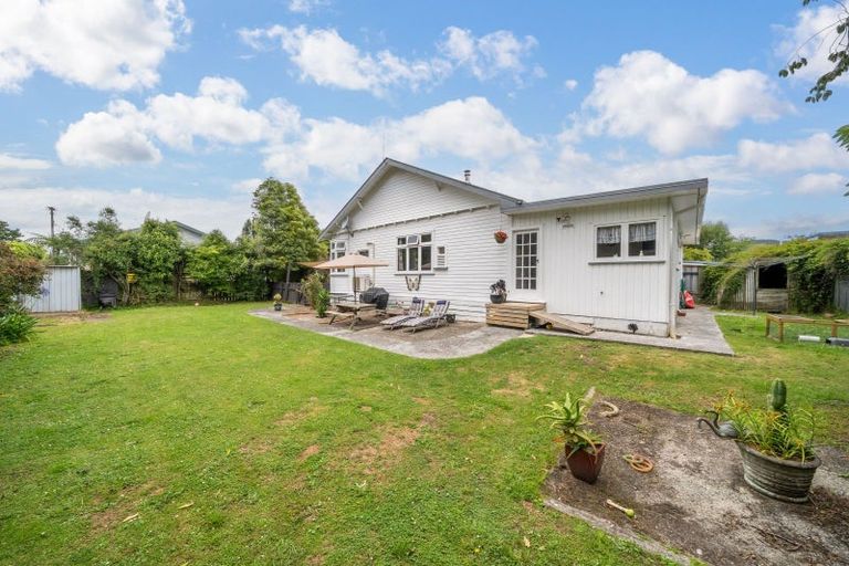 Photo of property in 10 Edwin Street, Belmont, Lower Hutt, 5010