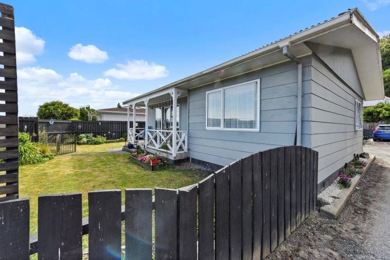 Photo of property in 1/165 Tahunanui Drive, Tahunanui, Nelson, 7011