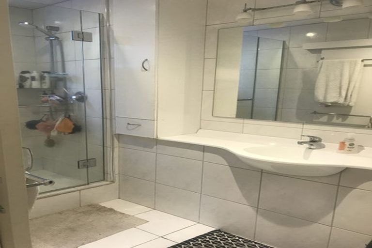 Photo of property in 47 Landscape Road, Mount Eden, Auckland, 1024