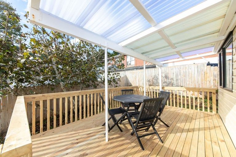 Photo of property in 44 Margate Road, Blockhouse Bay, Auckland, 0600