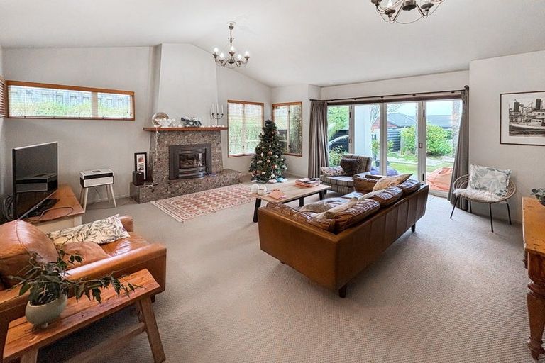 Photo of property in 3 Hayward Rise, Owhata, Rotorua, 3010