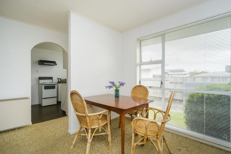 Photo of property in 75d Albert Street, Palmerston North, 4414