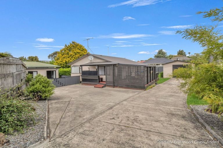 Photo of property in 21a Chester Street, Levin, 5510