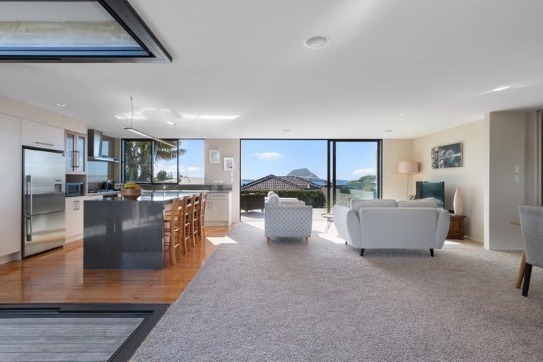 Photo of property in 3 Pine Avenue, Otumoetai, Tauranga, 3110