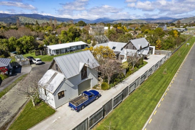 Photo of property in 221 Mill Road, Otaki, 5512