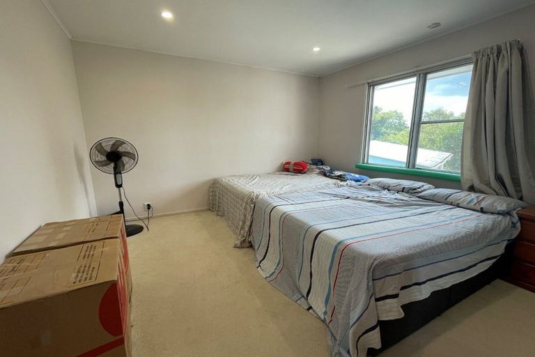 Photo of property in 8 Wyman Place, Pakuranga Heights, Auckland, 2010