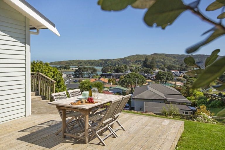 Photo of property in 18 Stewart Street, Raglan, 3225