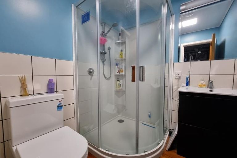 Photo of property in 74 Kauri Street, Miramar, Wellington, 6022