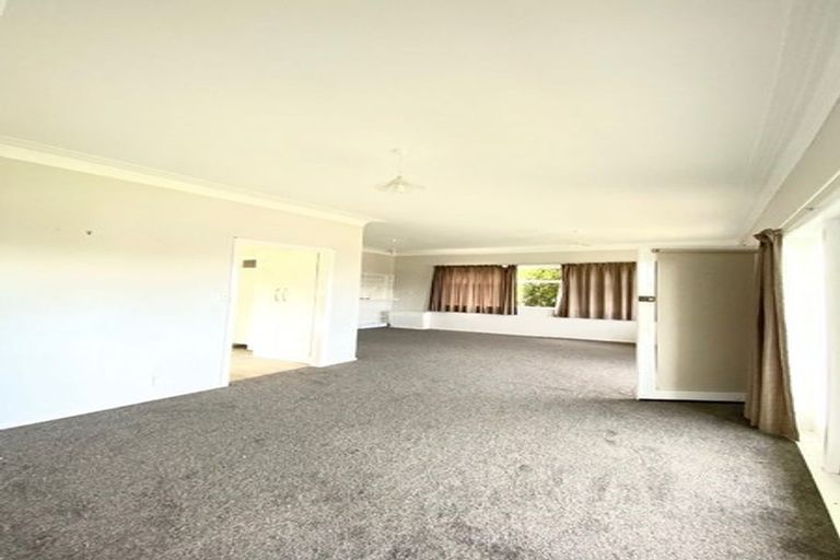Photo of property in 4b View Road, Campbells Bay, Auckland, 0630