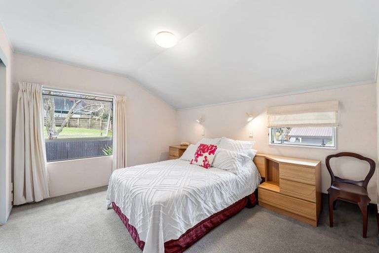 Photo of property in 69 Donald Street, Stanmore Bay, Whangaparaoa, 0932